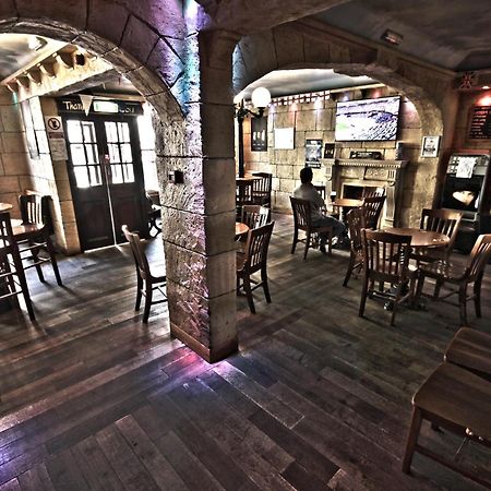The George Hotel Уитби Экстерьер фото